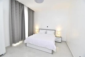 2 bedrooms, iron/ironing board, WiFi, bed sheets - Apartment for rent in Kigali (Kigali)