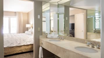 Departamento Confort | Baño | Amenidades de baño gratuitas y secadora de cabello