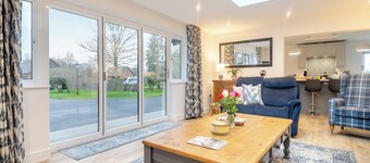 Walcot House Stables