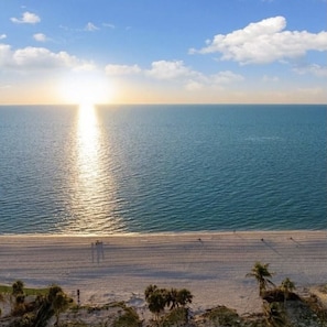 Playa en los alrededores