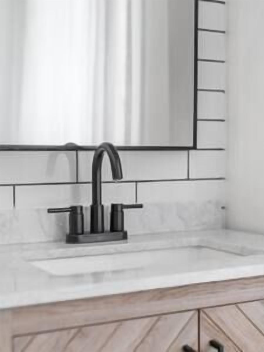 Artículos de tocador ecológicos, secador de pelo, toallas, shampoo