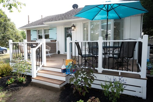 NEW LISTING!!! Cedar Shade Beach Retreat