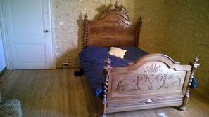 5 chambres, bureau, fer et planche à repasser, Wi-Fi gratuit
