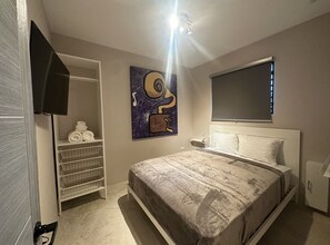 4 室のベッドルーム、アイロン / アイロン台、WiFi、ベッドシーツ