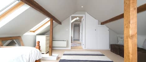 5 habitaciones, tabla de planchar con plancha y wifi gratis