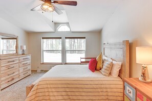3 bedrooms, desk, iron/ironing board, WiFi - Bayfield Retreat, 9 Mi to Vallecito Reservoir! (Bayfield)
