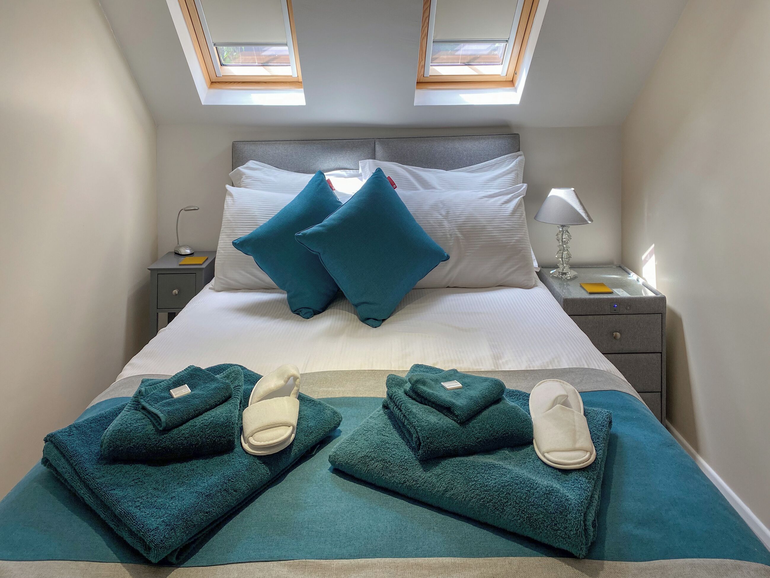 1 bedroom, WiFi (free), bed sheets