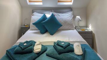 1 bedroom, WiFi (free), bed sheets
