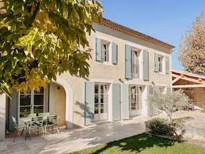 Exterior - Perle Rare, Havre Provençal à Saint-rémy (Saint-Rémy-de-Provence)