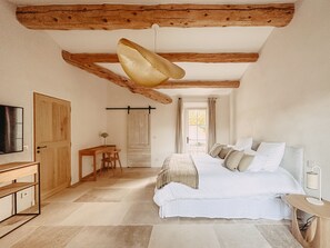 5 chambres, Wi-Fi, literie fournie