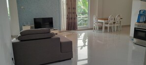 Interior - sir Edwards inn & apartment (Dar es Salaam)