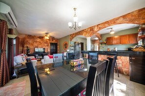 Condo | Private kitchen