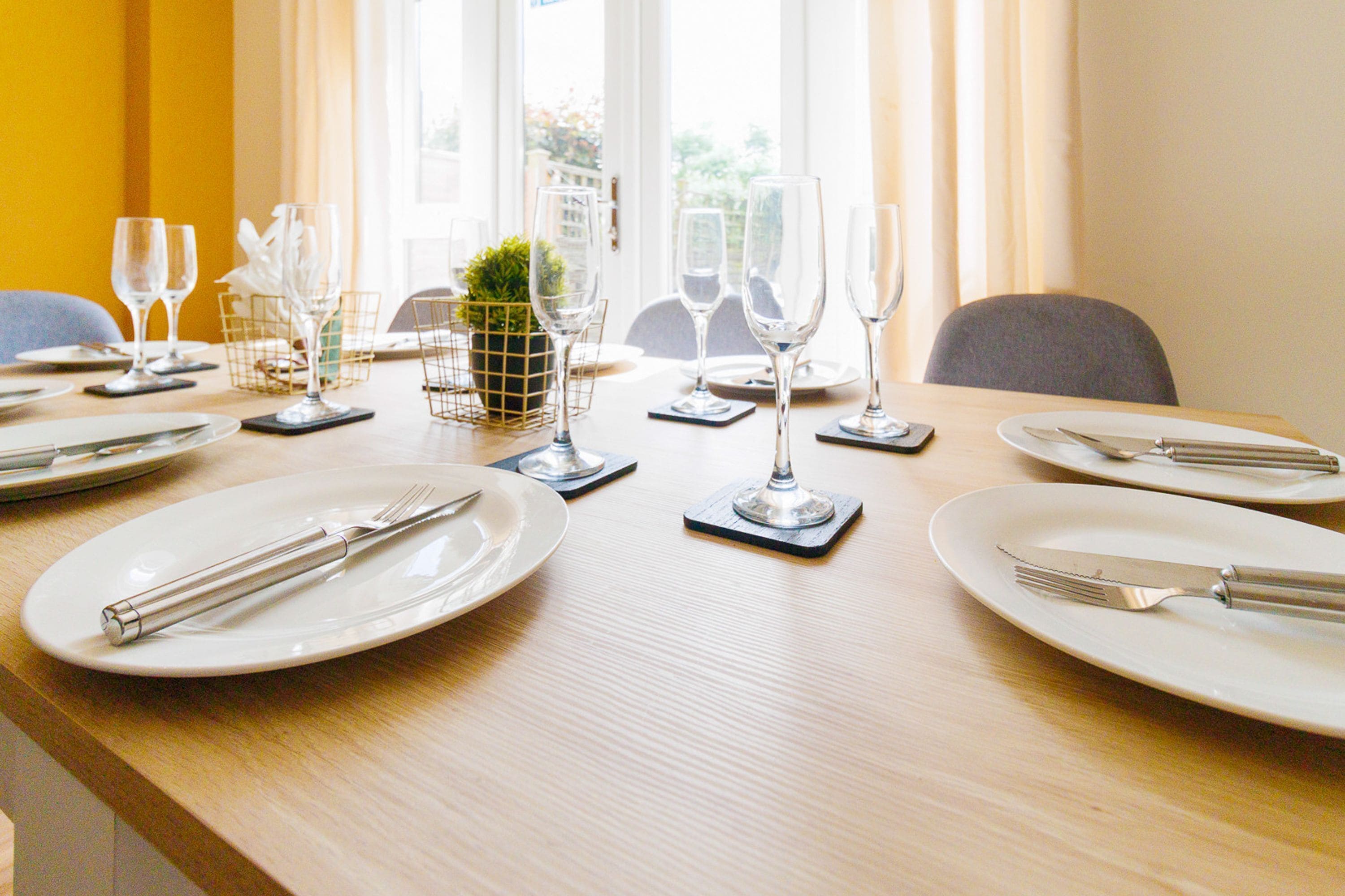 Apartment, Smoking | 4 bedrooms