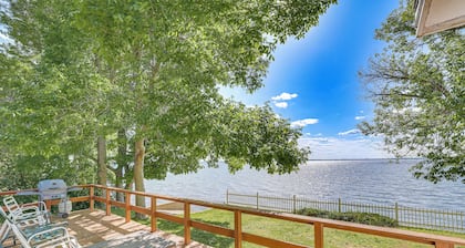 Lake Champlain Cottage w/ Deck & Sunset Views!