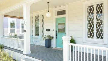 Perincian bahagian luar