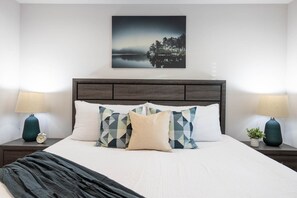 4 bedrooms, desk, iron/ironing board, travel cot