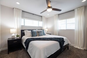 4 bedrooms, desk, iron/ironing board, travel crib