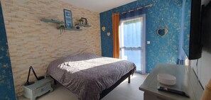 1 camera, ferro/asse da stiro, Wi-Fi gratuito, lenzuola
