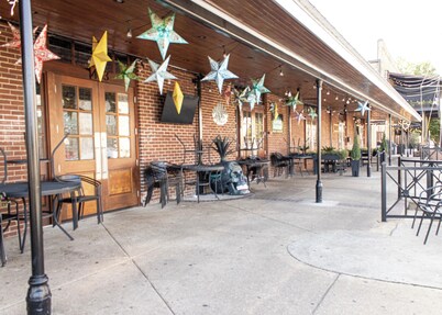 Downtown Tuscaloosa Loft, walking distance to UA/Stadium/Bars/Restaurants