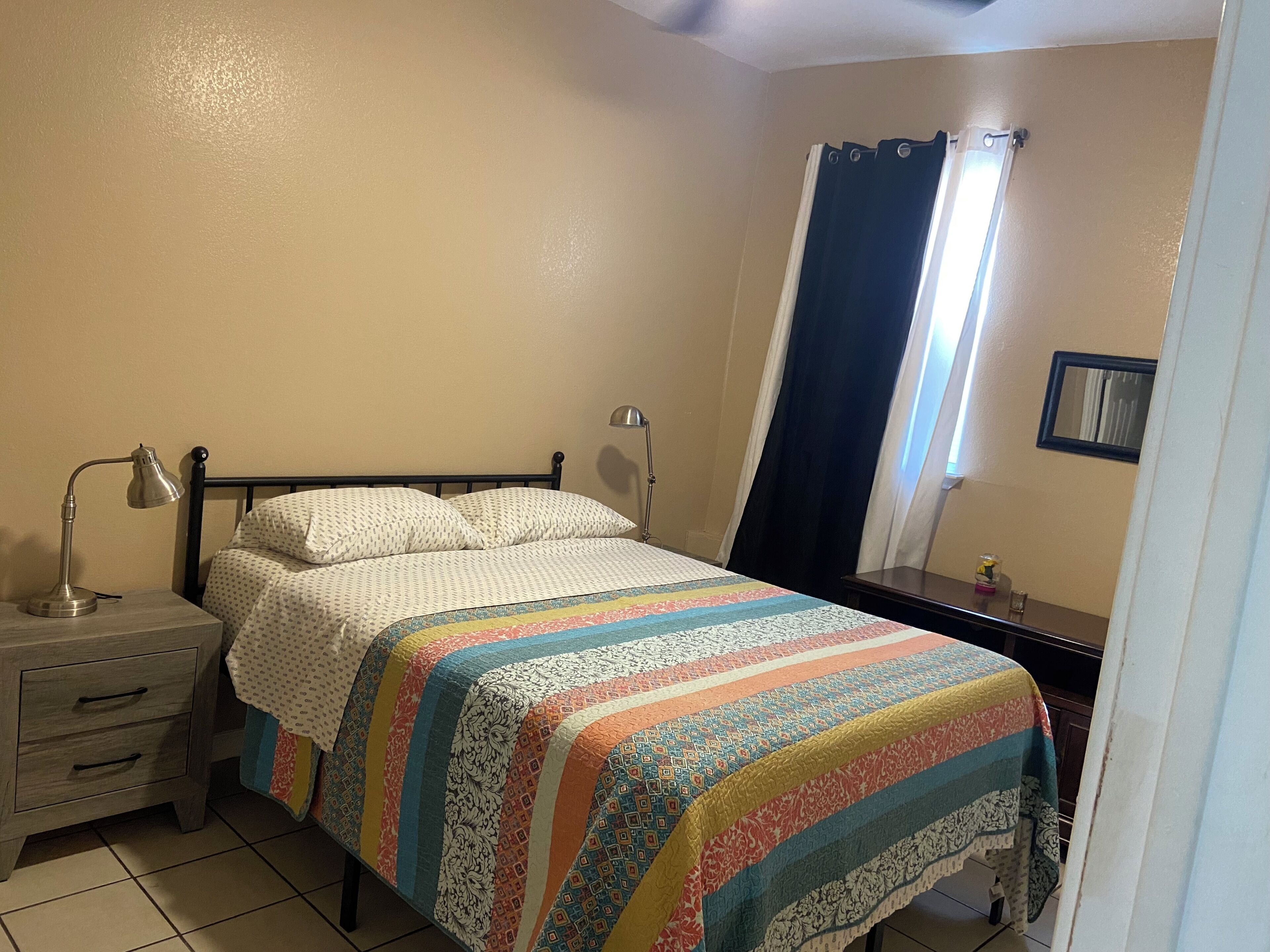 1 chambre, Wi-Fi gratuit, draps fournis