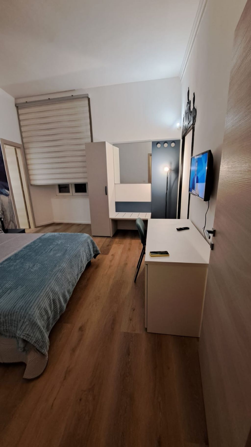 2 bedrooms, desk, free WiFi, bed sheets