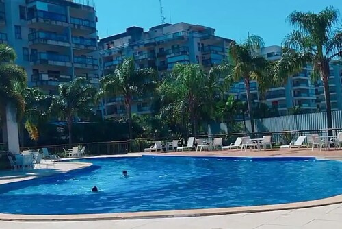 Excelente Apartamento em Itacuruçá, Mangaratiba, Região Costa Verde