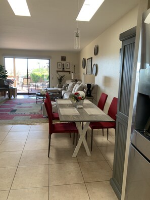 Interior - Garden Home with Mountain & Desert Views by RedAwning (Green Valley)