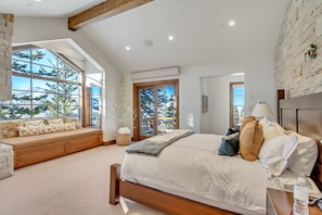 5 bedrooms, bed sheets