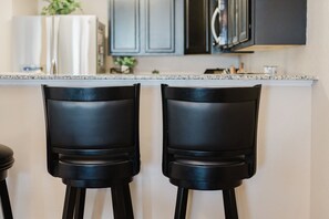 Dining - Sleepy Bear Getaway (1-Bedroom Condo) with Pool and Mountain view by RedAwning (Pigeon Forge)