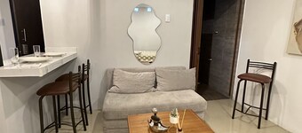 Suite en Bosque de la Alborada Cómoda Para Pareja, Familias o Corporativo