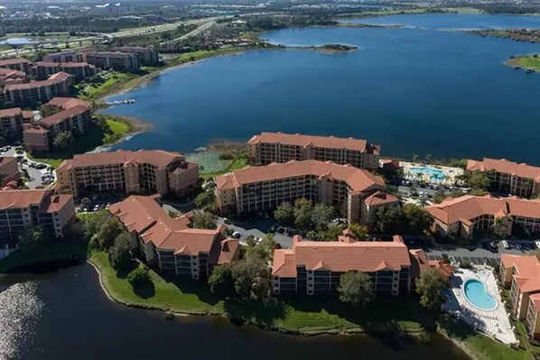 Exterior - Awesome 2-Br Villa, minutes to DisneyWorld! #3 (Orlando)