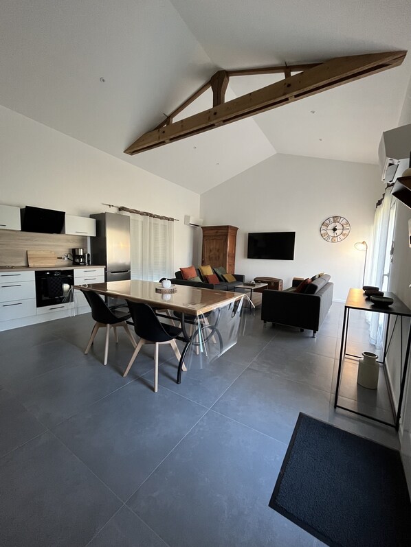 TV - Gîte du Pommier 🍎 (Legé)