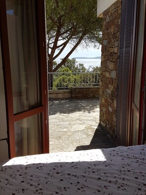 4 soverom, reiseseng for barn, wi-fi (inkludert) og sengetøy