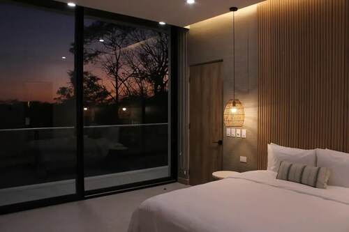Brand New 2-BR Apartment 5-minute drive to Guiones Beach.
