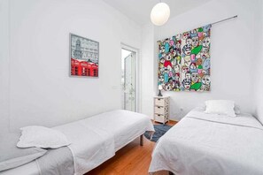 2 bedrooms, iron/ironing board, free WiFi, bed sheets