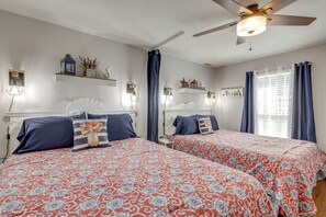 2 habitaciones, tabla de planchar con plancha, cuna de viaje y internet
