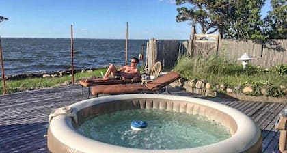 Peaceful waterfront oasis with generous patio & amazing views - near beaches