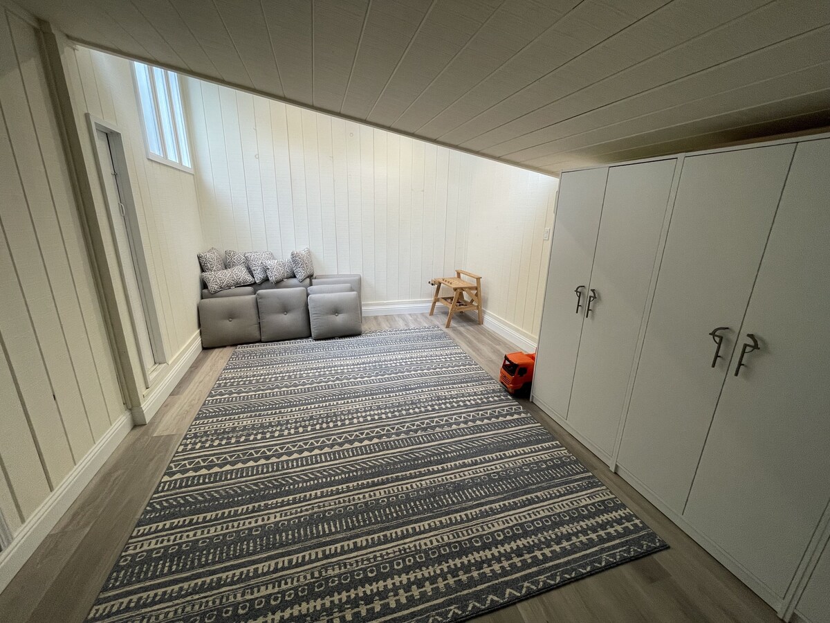 Photo 10 of Quiet, Family Friendly Coastal Retreat