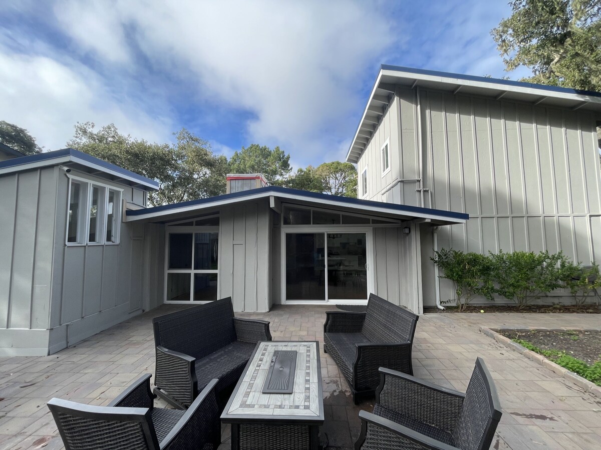 Photo 11 of Quiet, Family Friendly Coastal Retreat