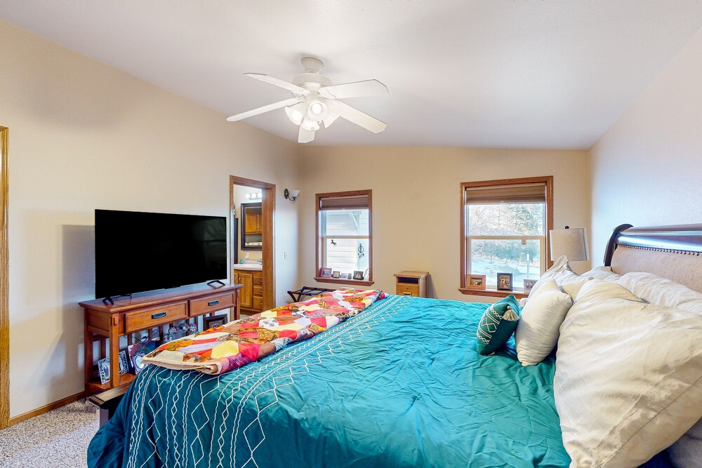 Rural home with lovely views near Sturgis, Deadwood & Black Hills