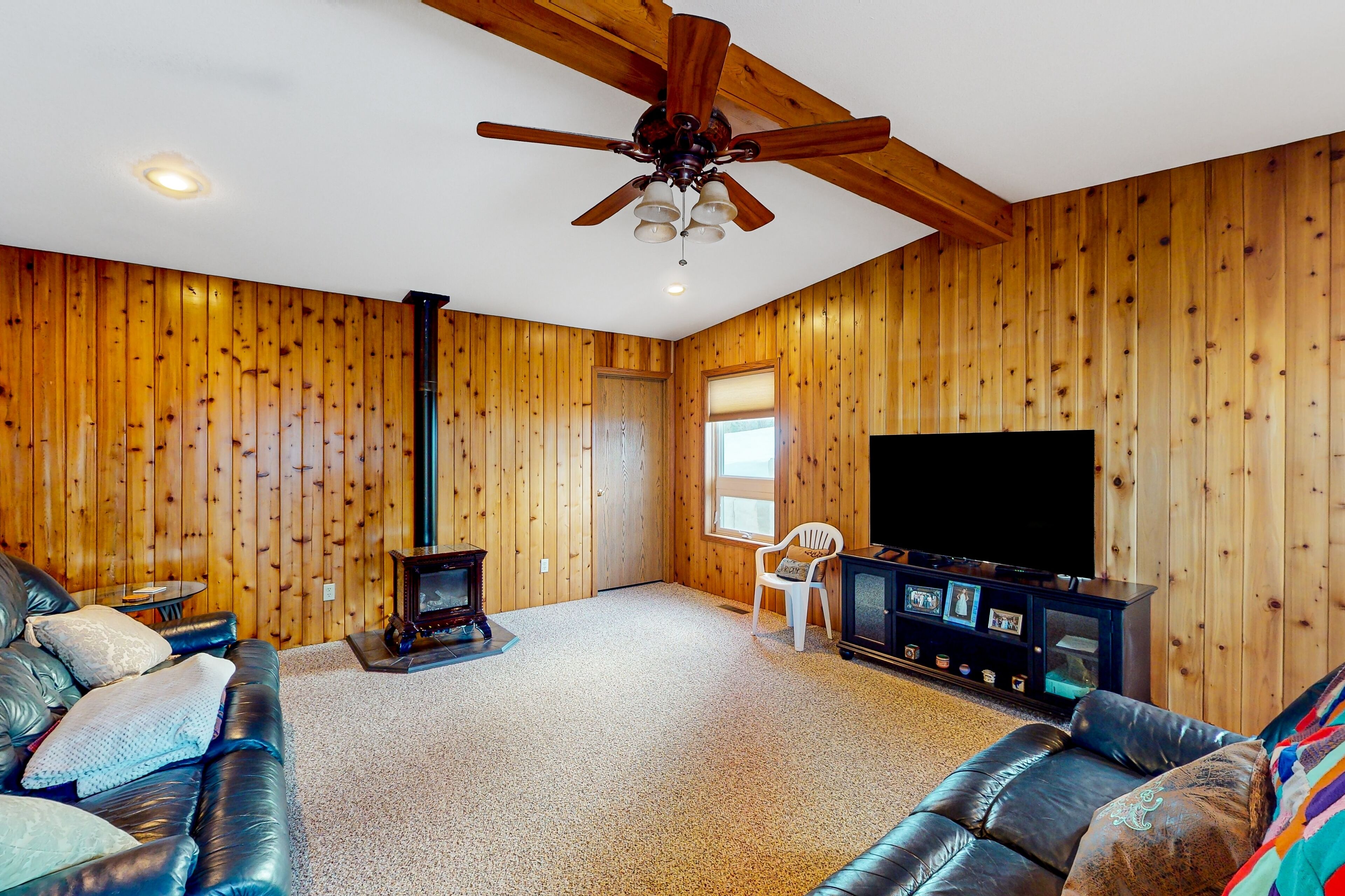 Rural home with lovely views near Sturgis, Deadwood & Black Hills