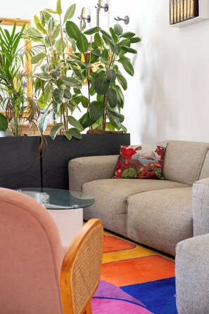 Interior - Villa with garden in the heart of the village of Cargèse. The beach is a 15-minute walk away! (Cargèse)