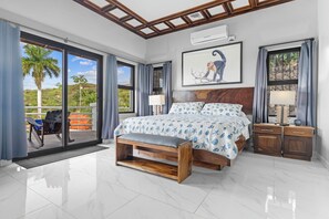 5 bedrooms, in-room safe, desk, iron/ironing board - Villa Pura Vida - All Inclusive Options (Playa Ocotal)