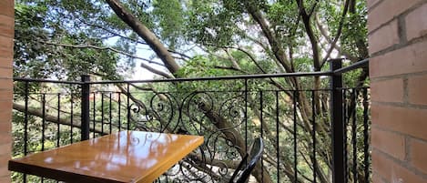 1 多间卧室、特色家居、办公桌、免费 WiFi