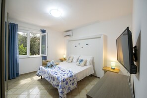 3 habitaciones, caja de seguridad en la habitación y escritorio 