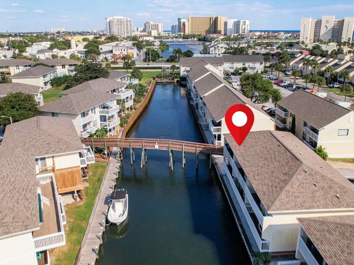 Photo 38 of Sandpiper Cove 2 Bedroom Canal Front Bring Your Boat! Park Your Trailer Under the Unit!