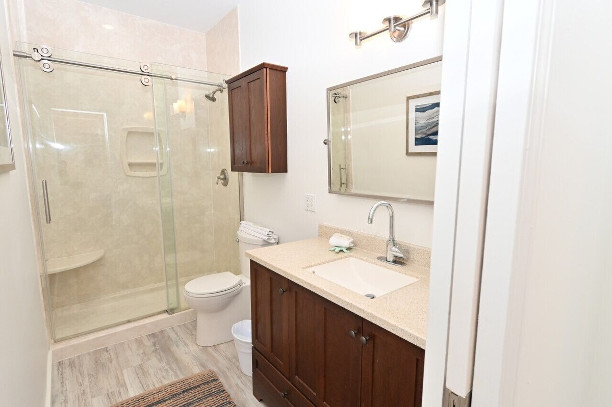 Photo 15 of Your Perfect Beach Getaway With Private Beach Access Pet Friendly