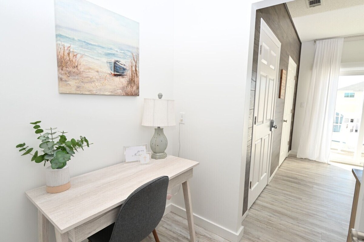 Photo 16 of Your Perfect Beach Getaway With Private Beach Access Pet Friendly