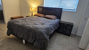 Bed 1 - Center of Tempe, ASU, Spring Training Cubs, Angels, Athletics 10 minutes away (Tempe)