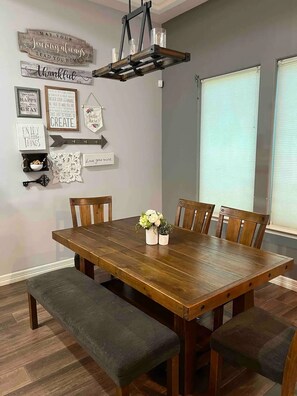 Dining - Main House Listing 3BD/2BA

 (Edinburg)